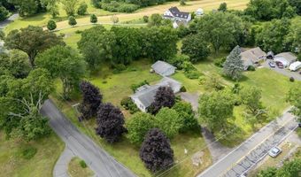 612 N Liberty St, Belchertown, MA 01007