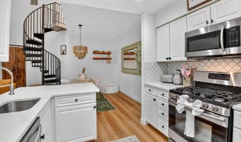 2013 WARNERS Ter S #348, Annapolis, MD 21401