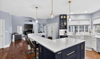 22557 MIDDLEBURG CHAPEL Ct, Ashburn, VA 20148