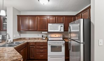 6222 Maclynn Ave NE, Albertville, MN 55301