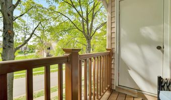 1316 Holgate Dr G5, Ballwin, MO 63021