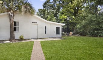 145 Bay View Ct, Bay St. Louis, MS 39520