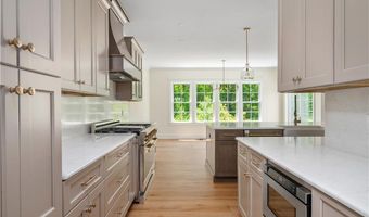 1 Diesel Dr, Lincoln, RI 02865