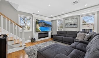 50 Great Elm Rd, Billerica, MA 01821