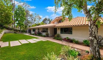 1525 Ramona Dr, Camarillo, CA 93010