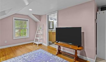 19 Cynthia Dr, Coventry, RI 02816