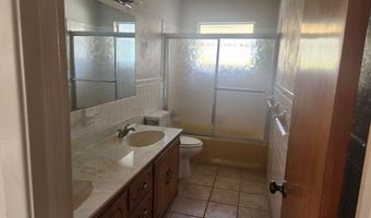 602 Sunglow Ave, Alamogordo, NM 88310