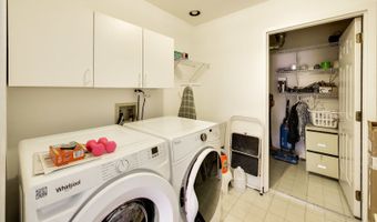 1819 N Normandy Ct, Arlington Heights, IL 60004