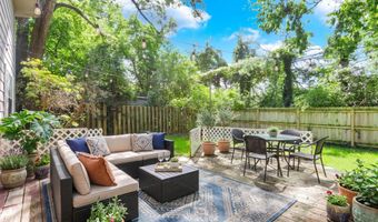 2515 Swansea Rd, Columbus, OH 43221