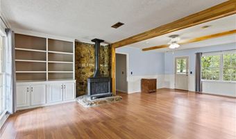 624 THORPE St, Auburn, AL 36830