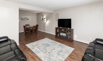 610 5th Ave, Altoona, IA 50009