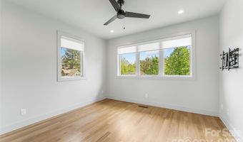 34 Fern St, Asheville, NC 28803