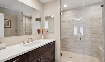 7027 Alicante Rd, Carlsbad, CA 92009