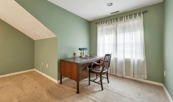 55 Dunlap Dr, Bedford, NH 03110