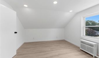 27 Norman St, Cumberland, RI 02864