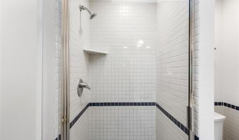 19 Preston Dr, Barrington, RI 02806