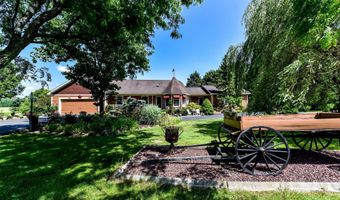 625 McKay Rd, Amsterdam, NY 12010