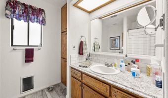 823 Warren Rd, Bullhead City, AZ 86429