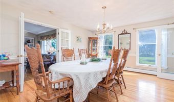 75 Hamilton Allenton Rd, North Kingstown, RI 02852