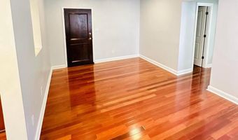 922 S WASHINGTON St S #112, Alexandria, VA 22314