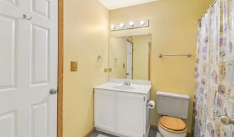 782 Highview Ct C, Antioch, IL 60002