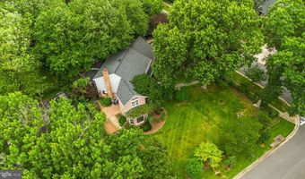 1 ORCHARD Way S, Potomac, MD 20854