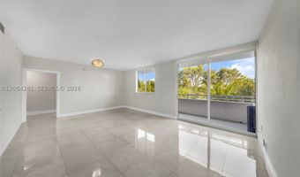 2775 NE 187th St 318, Aventura, FL 33180