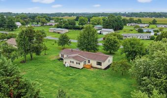 97 YOEMANS TALE Ln, Felton, DE 19943
