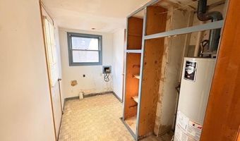 413 N 5th St, Arkansas City, KS 67005