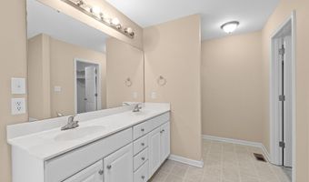 167 Bridle Dr, Angier, NC 27501