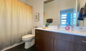 1111 ORREN St NE 300, Washington, DC 20002