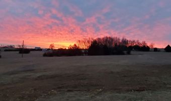 4775 S 50th Rd, Aldrich, MO 65601