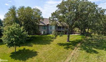 2504 Country Oaks Dr, Atlantic, IA 50022