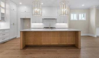 5205 Bandolino Ln, Peachtree Corners, GA 30092