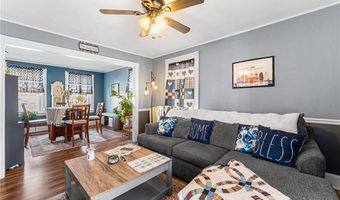 95 Ivy St, East Providence, RI 02914