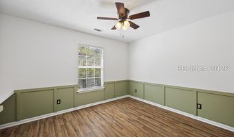 16 Robin Way, Beaufort, SC 29907