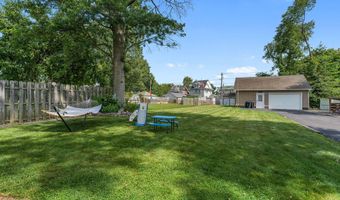 214 SPRUCE St, Audubon, NJ 08106