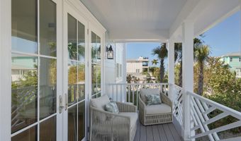 215 SYCAMORE Ave, Anna Maria, FL 34216