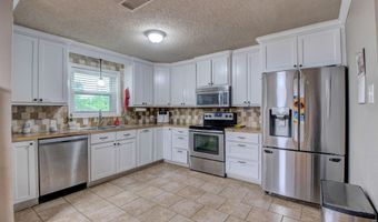 609 Meadow Cir, Beebe, AR 72012