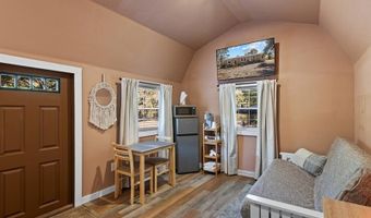 6389 6th Pl, Bell, FL 32619