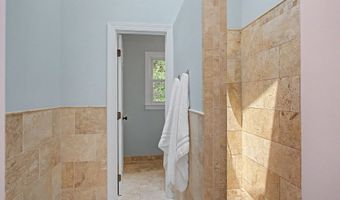 1001 Lantern Light Ct, Apex, NC 27502