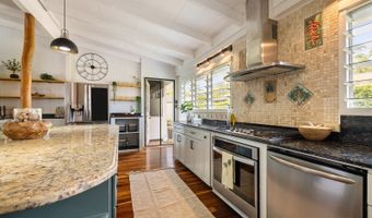 880 Akiu Pl, Kailua, HI 96734