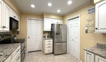 41 Mizzen Dr, Barnegat, NJ 08005