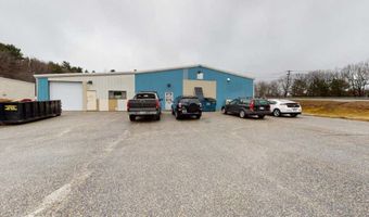 213 Washington St S, Auburn, ME 04210