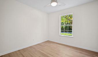 7 Grandiflora Ln, Beaufort, SC 29907
