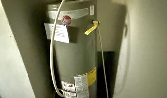 2405 E 3rd St, Anderson, IN 46012