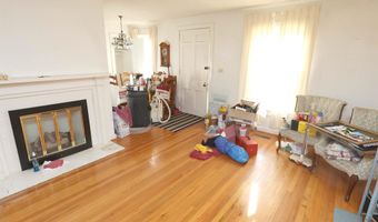 824 MAPLEWOOD Ave, Anniston, AL 36207