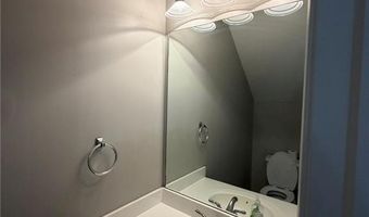 1059 Prestwyck Ct, Alpharetta, GA 30004
