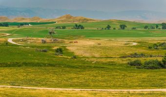 39 Hopkins Divide Loop, Buffalo, WY 82834