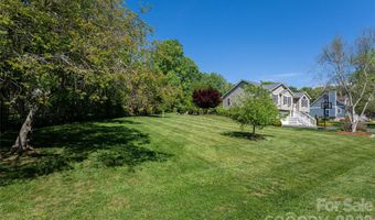 5 Mallory Meadows Ct, Arden, NC 28704